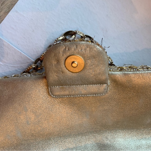 CHANEL 💛 Quilted Tweed Metallic Gold Camel Tan Byzantine Rope Chain Handle Bag - Picture 10 of 16